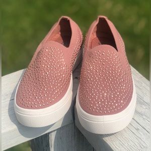 skechers air-cooled memory foam pink slip-on pink with golden stone
